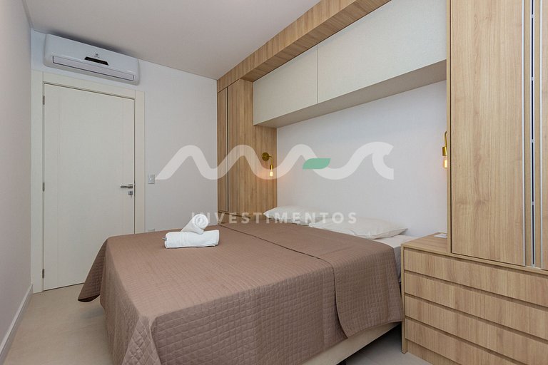Cobertura de 3 quartos com piscina no edifício