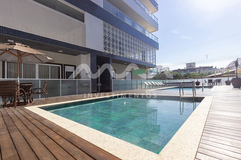 Cobertura de 3 quartos com piscina no edifício