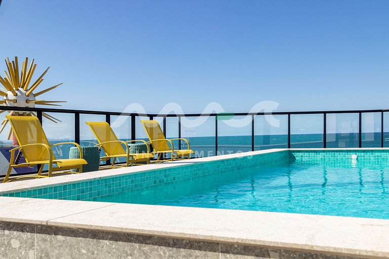 Apartamento na Avenida principal, com vista ao mar