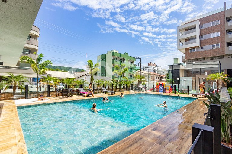 407-A Terrazo Club - Imóvel em Bombas, piscina y jacuzzi