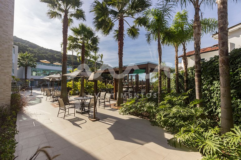 301-B Varandas / Frente Mar / Piscina / Academia