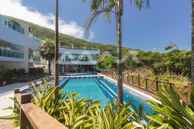 301-B Varandas / Frente Mar / Piscina / Academia