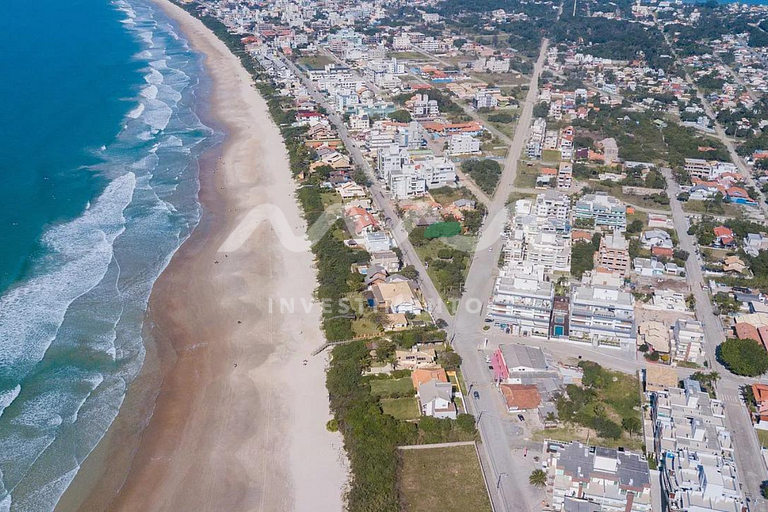 Cobertura de 3 quartos com piscina no edifício