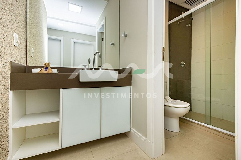 310-D Boulevard - 50m do mar & Frente Avenida - Com Jacuzzi