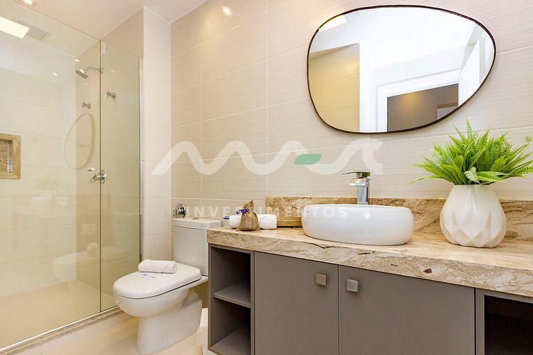 Punta Blu 101-8 – Apartamento de alto padrão em Condomínio E