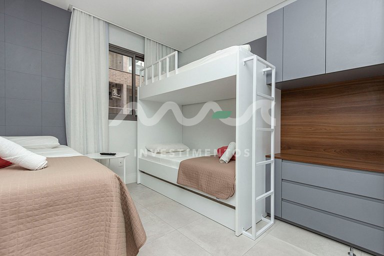 Praia de Bombinhas, apartamento com piscina