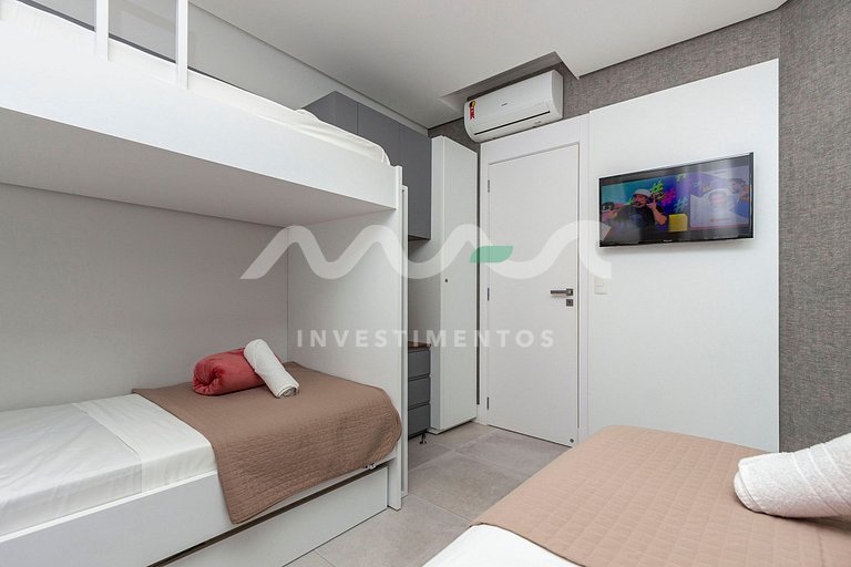 Praia de Bombinhas, apartamento com piscina