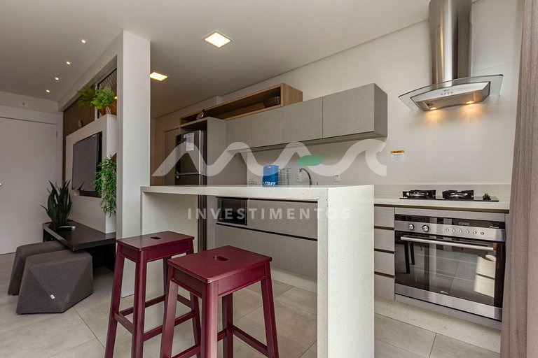 APARTAMENTO A POUCOS METROS DA PRAIA DE BOMBINHAS
