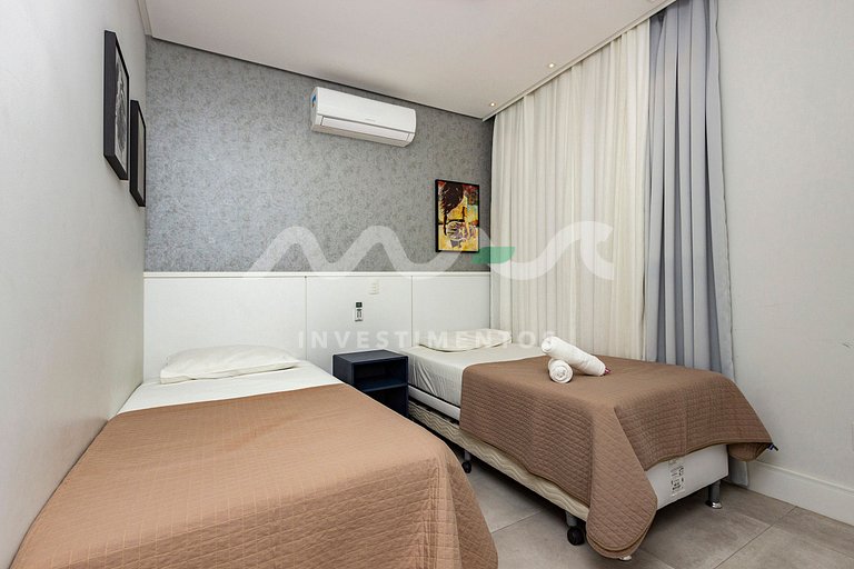 APARTAMENTO EM BOMBINHAS CENTRO