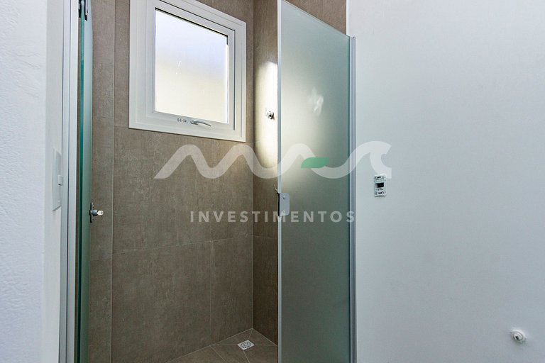 Casa con piscina infinita en Condomínio Panorânico