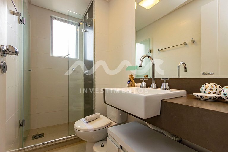 121-D Boulevard - 50m do mar & Frente Avenida - Com Jacuzzi