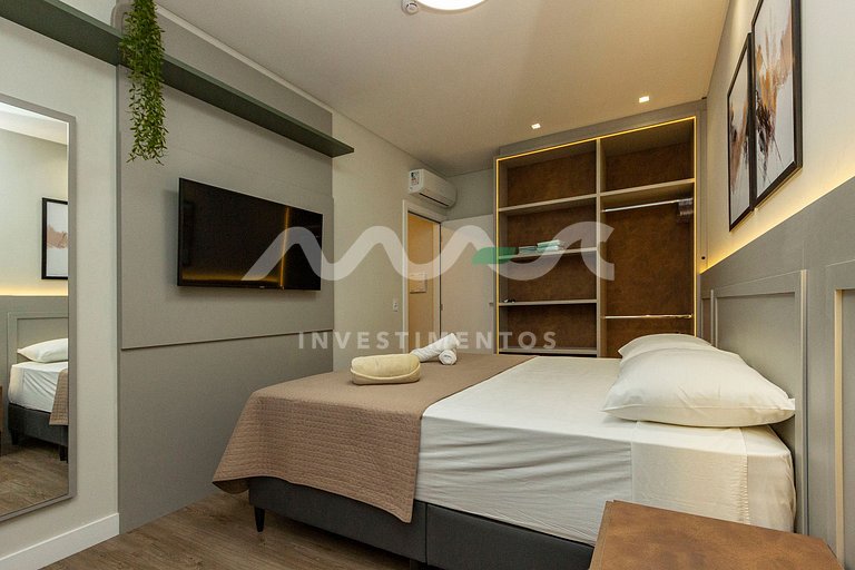 Villa Francione 302 – Loft de Alta Gama con Piscina en el Ro