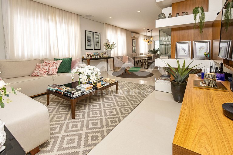 Varandas do Atlântico 202-B – Apartamento de Alto Padrão com