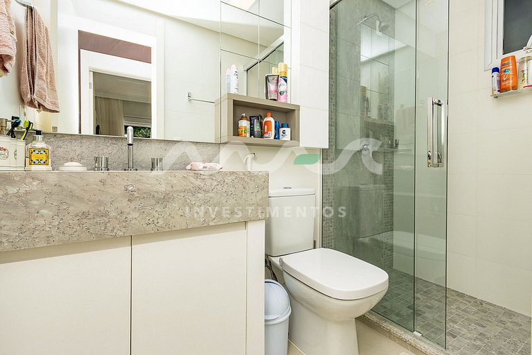 Varandas do Atlântico 202-B – Apartamento de Alto Padrão com