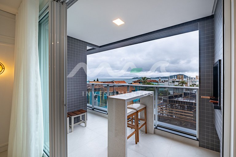 Farol de Bombas 104 – Lindíssimo Apartamento com Vista para