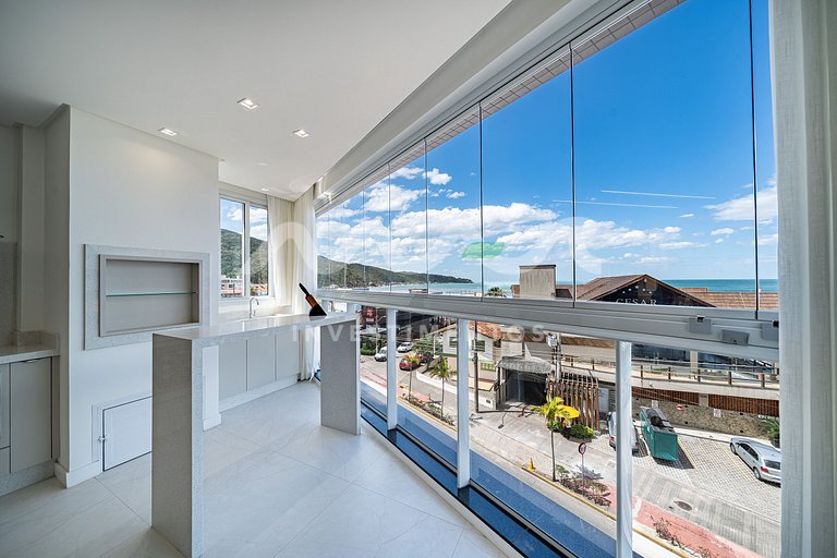 Farol de Bombas 101 – Departamento Premium sobre la Avenida