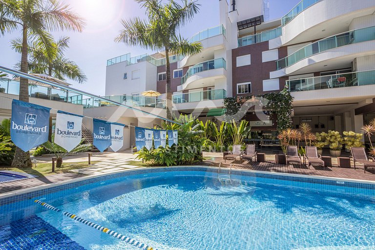 Boulevard 121-D - Excelente apartamento em condomínio de lux